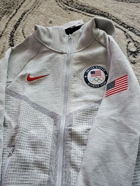 Nike Men's Team USA Light Gray Olympic Full-Zip Hooded Jacket XS New